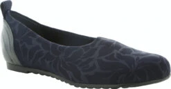 Munro Iriana 7 Munro Iriana -Footwear Shop munro womens iriana navy stretch floral m183397 49682.1539733723