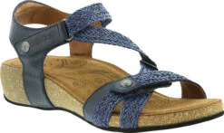 Taos Trulie -Footwear Shop taos trulie navy tru 16406 nvy 86678.1682088054