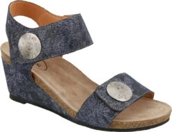 Taos Carousel 2 -Footwear Shop taos womens carousel 2 blue floral ca2 3209 blfl 82582.1592331546