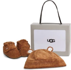 UGG Infants Bixbee And Beanie -Footwear Shop ugg childrens infants bixbee and beanie chesnut 1120951i che 50076.1630354798