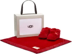 UGG Infants Bixbee And Lovey Blanket -Footwear Shop ugg childrens infants bixbee lovey blanket samba red 1094823i sbr 88498.1661585966