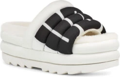 UGG Women's Maxi Slide Logo 7 UGG Women's Maxi Slide Logo -Footwear Shop ugg womens maxi slide logo white 1127067 wht 61268.1646263363