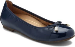 Vionic Women's Minna -Footwear Shop vionic womens minna navy minna nvy 10526.1536612096